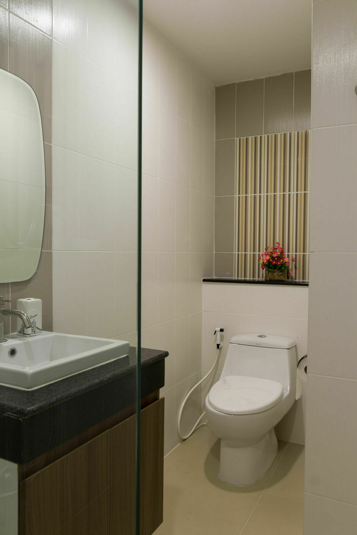 אפרטהוטל באנג לאמונג Modernbright Laemchabang מראה חיצוני תמונה